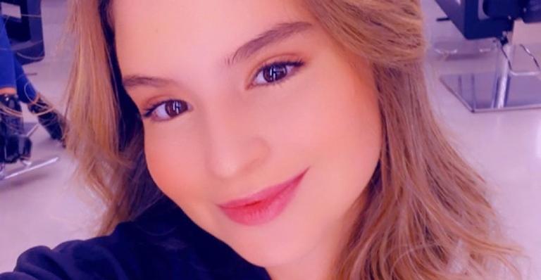 Sophia Valverde relembra clique antigo na Torre Eiffel e lamenta: ”Quando bate aquela saudade”
