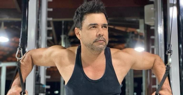 Zezé Di Camargo lamenta saudade de Cristiano Araújo e emociona irmão do falecido cantor