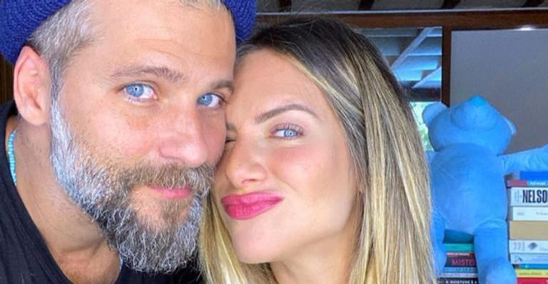 Bruno Gagliasso se emociona ao falar sobre a filha Titi: ”Uma rainha linda demais!”