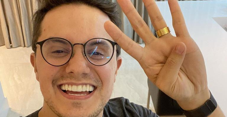 Deive Leonardo alcança a marca de 4 milhões de inscritos em seu canal: ”Uma grande missão”