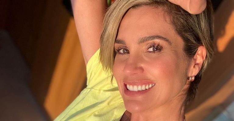 Flávia Alessandra exibe retorno a sua rotina de treinamentos: ”De volta ao foco”