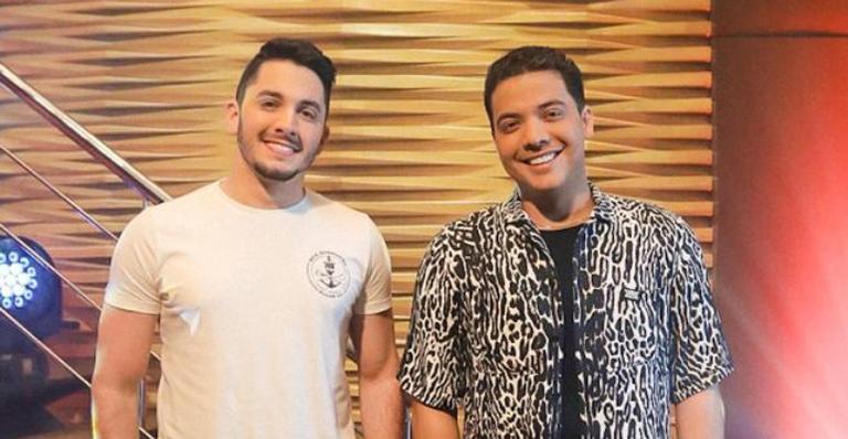 Jonas Esticado grava clipe com Wesley Safadão e faz live com Gusttavo Lima: ”Agradecido por tudo”
