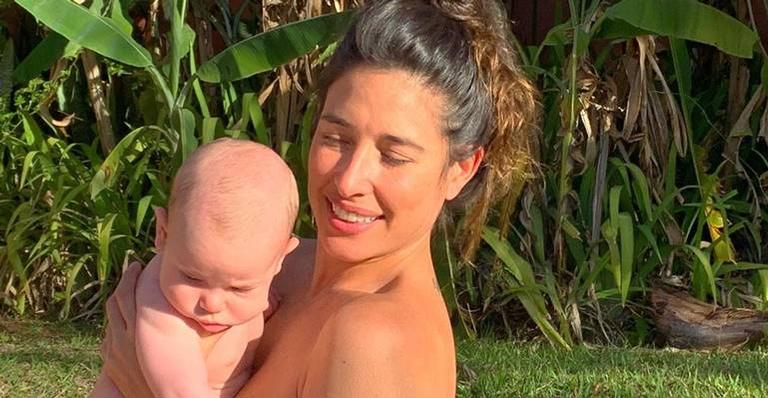 Giselle Itié posta clique fofíssimo do filho, Pedro Luna, e se derrete: ”Que olhar é esse?”