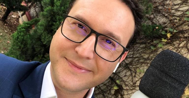 Eduardo Ribeiro é afastado da Record após testar positivo para coronavírus