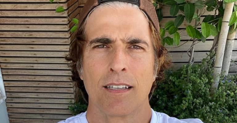 Reynaldo Gianecchini relembra foto com Maria Fernanda Cândido e elogia a atriz