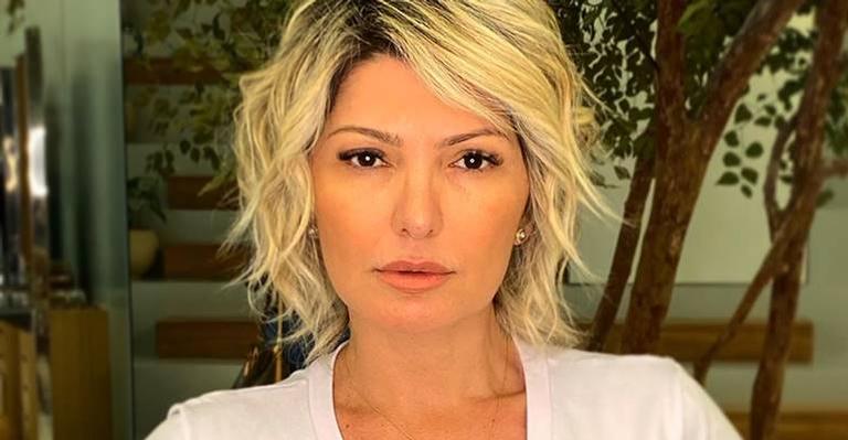 Antonia Fontenelle se pronuncia sobre caso de criança grávida e critica ajuda de youtubers