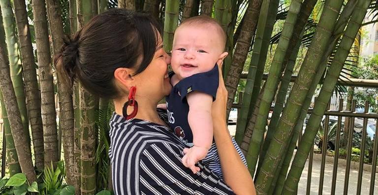 Geovanna Tominaga relembra clique antigo com o filho: ”Saudades do meu Gabriel bebezinho”