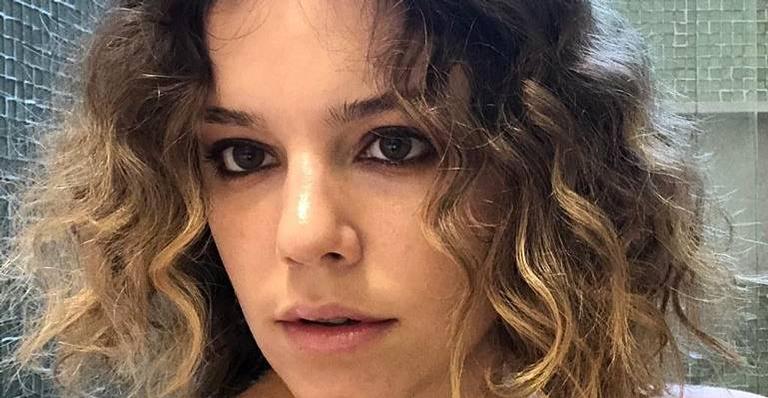 Após passar por cirurgia, Alice Wegmann revela que recuperação será lenta