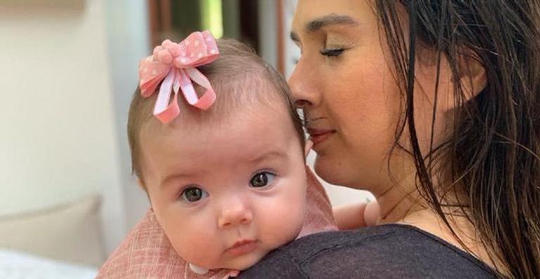 Tatá Werneck posta clique de biquíni e fala sobre o corpo após maternidade: ”Mudou bastante”