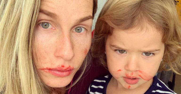 Mariana Weickert publica vídeo divertido da filha, Theresa, e arranca risadas da web