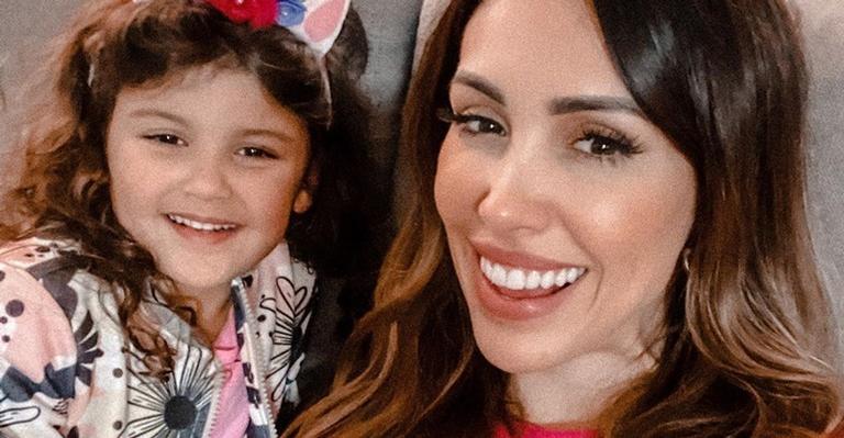 Bella Falconi celebra cinco anos da filha, Vicky: ”Meu Deus como o tempo voou”