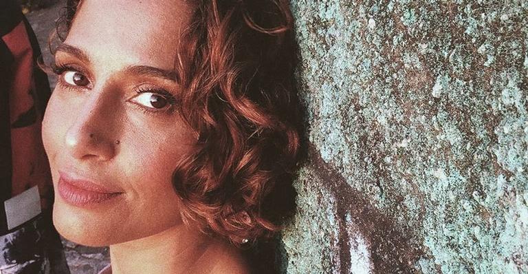 Camila Pitanga recebe chuva de elogios após clique natural: ”Deusa da perfeição”