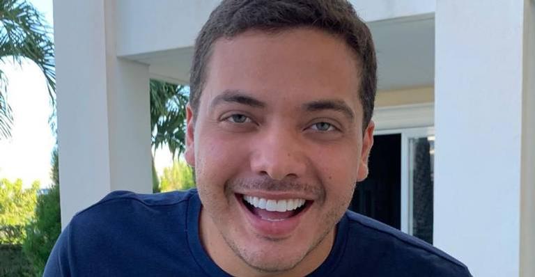 Wesley Safadão diverte os fãs ao mostrar o filho caçula tentando fazer embaixadinhas