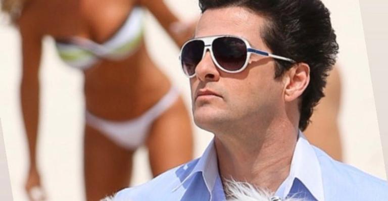 Marcelo Serrado dá dica para quem não gosta da novela ‘Fina Estampa’: ”Só mudar de canal”