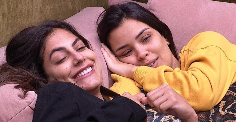 Mari Gonzalez reencontra Ivy Moraes após BBB e se declara: ”Juntas era só alegria”