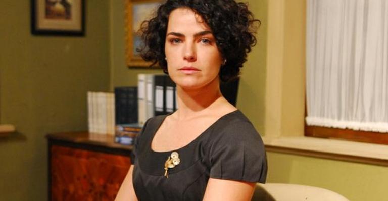 Ana Paula Arósio reaparece e volta às telinhas