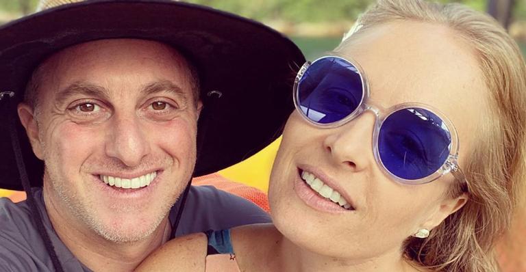 Luciano Huck testa máscaras de proteção para o retorno das gravações de seu programa