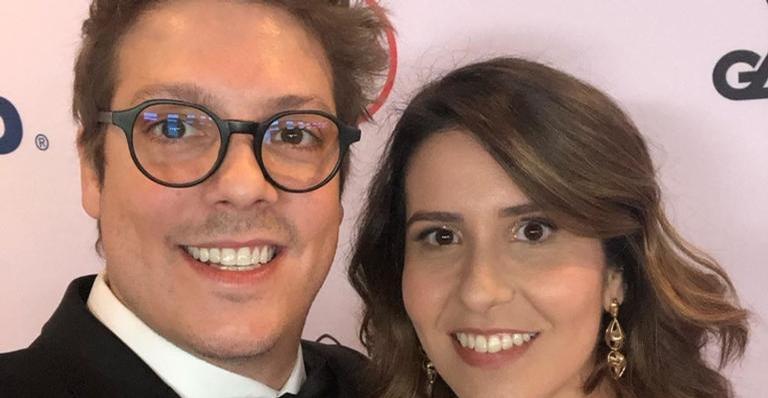 Mulher de Fabio Porchat revela ciúmes do humorista: ”Sou sempre eu que brigo”