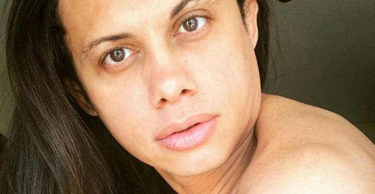 Silvero Pereira diverte ao aparecer vestido como bailarina do Faustão
