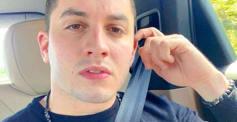 Após sucesso de ‘Investe em Mim’, Jonas Esticado lança CD: ”Colocar todo mundo pra dançar”