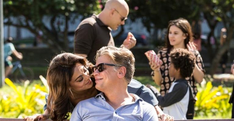 Após superar Eliza, Arthur se derrete com mudança de Carolina e reata romance em ‘Totalmente Demais’
