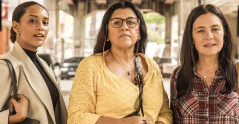 Em ‘Amor de Mãe’, personagem ficará entre a vida e a morte internada por meses com coronavírus