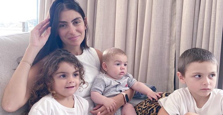 Mariana Uhlmann mostra momento matinal dos filhos e encanta: ”Coisa mais linda”