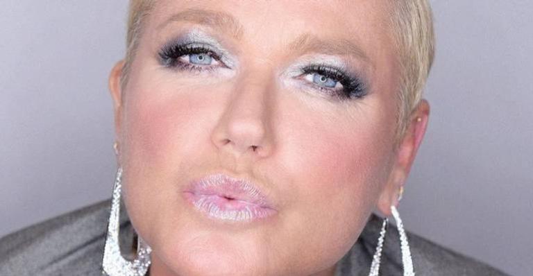 Xuxa relembra ensaio fotográfico que fez nos anos 80 e ganha elogios de fãs: ”Sempre linda!”