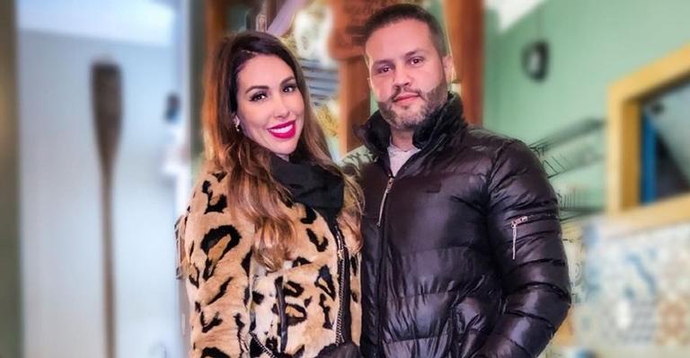 Bella Falconi e Ricardo Maguila aparecem trocando chamegos em vídeo romântico