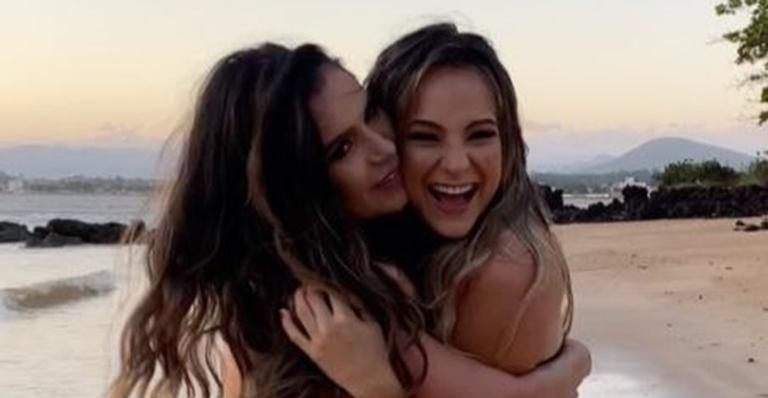 Após se recuperar do Covid-19, Gabi Martins celebra encontro com Gizelly Bicalho