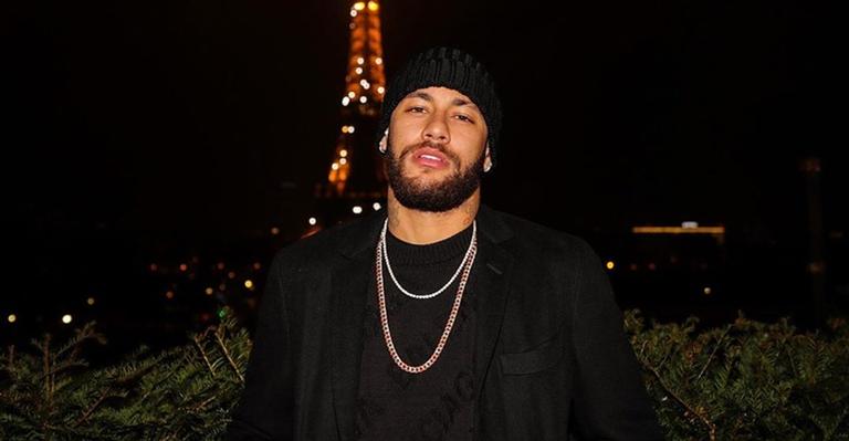 Neymar Jr. quebra a web ao posar com ator de famosa série: ”Que dupla”