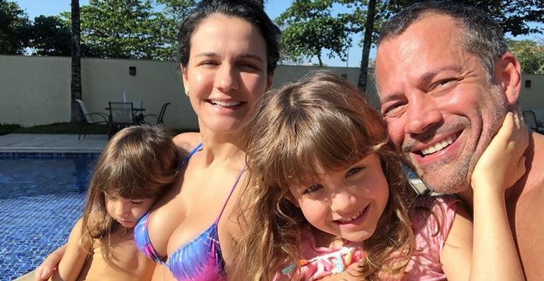 Escolhido! Malvino Salvador e Kyra Gracie revelam o nome do terceiro filho