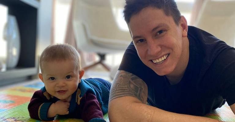 Jakson Follmann relembra tragédia e celebra os momentos com o filho: ”A vida é linda”