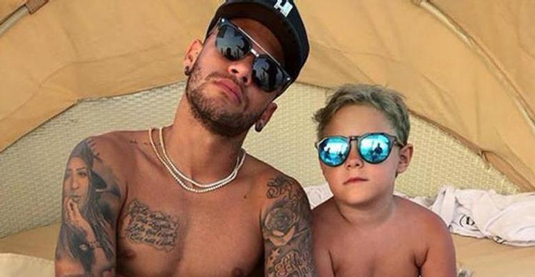 Após diagnóstico de Covid-19, Neymar Jr. posa com o filho, Davi Lucca: ”Estamos todos bem”