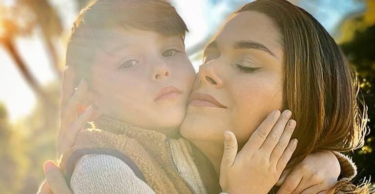 Fernanda Machado mostra momento com o filho mais velho e faz desabafo sobre a maternidade