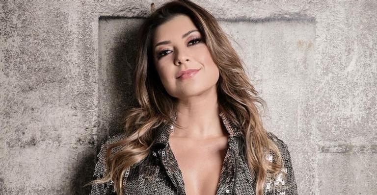 Amanda Françozo grava a filha brincando e encanta os fãs no Instagram