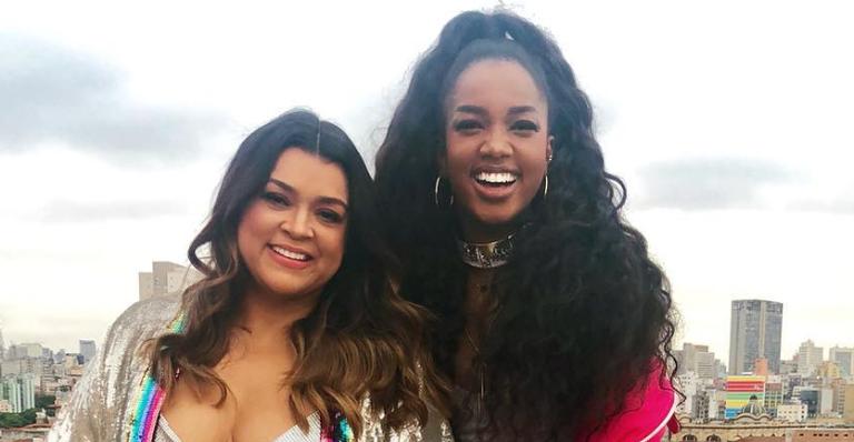 Completando 30 anos, Iza recebe linda homenagem de Preta Gil: ”Mulher que amo e admiro”