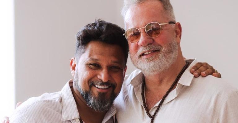 Juntos há 20 anos, Luiz Fernando Guimarães e o marido iniciam processo de adoção