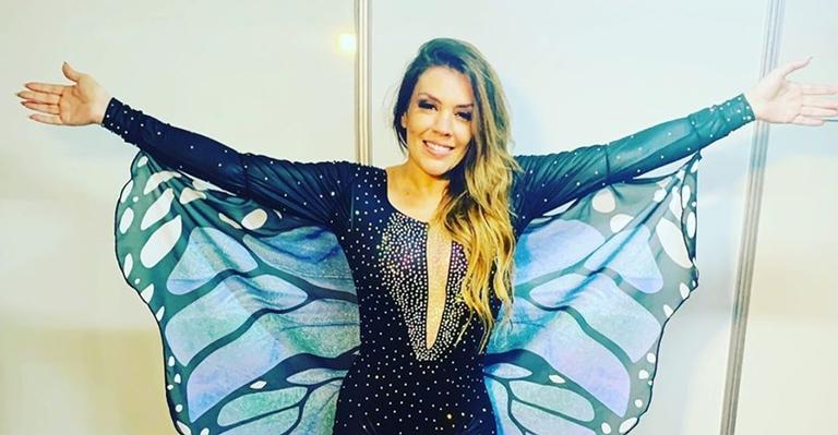 Simony posta clique encantador com os quatro filhos: ”Corações batendo fora do peito”