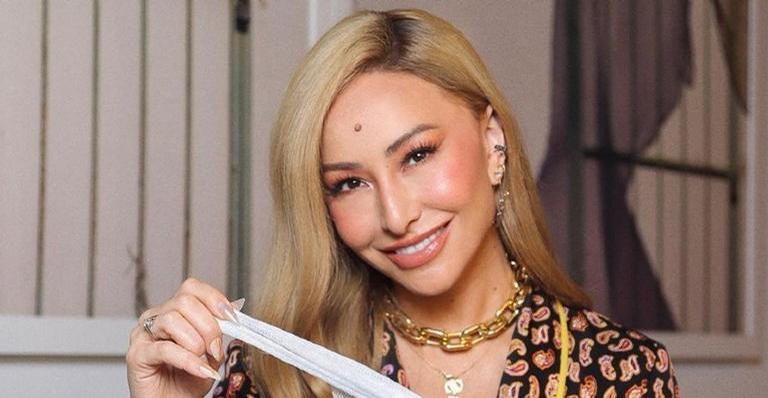 Sabrina Sato surge belíssima com vestido verde e seguidores brincam: ”Alface mais linda”
