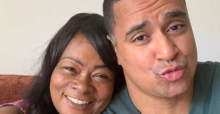 Xanddy celebra aniversário da mãe e faz agradecimento: ”Obrigado por ser exemplo”