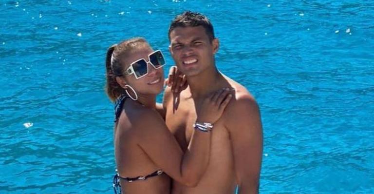 Na Itália, Belle Silva se declara para o marido: ”Te amo”