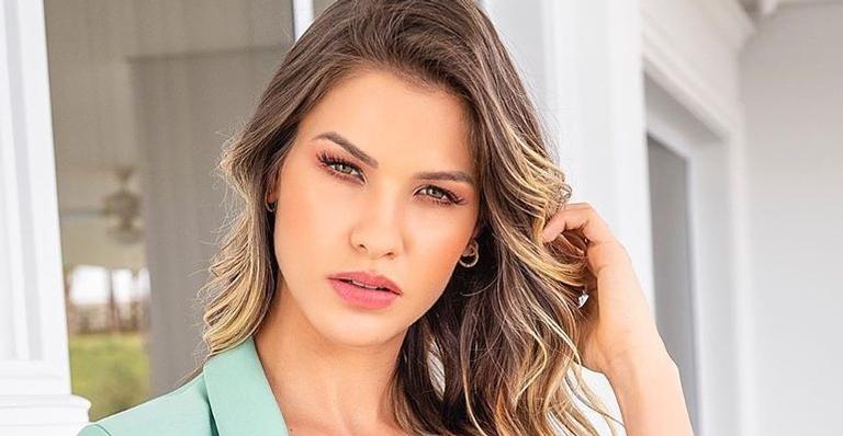 Andressa Suita elege look grifado de mais de R$70 mil em último dia de viagem com Gusttavo Lima