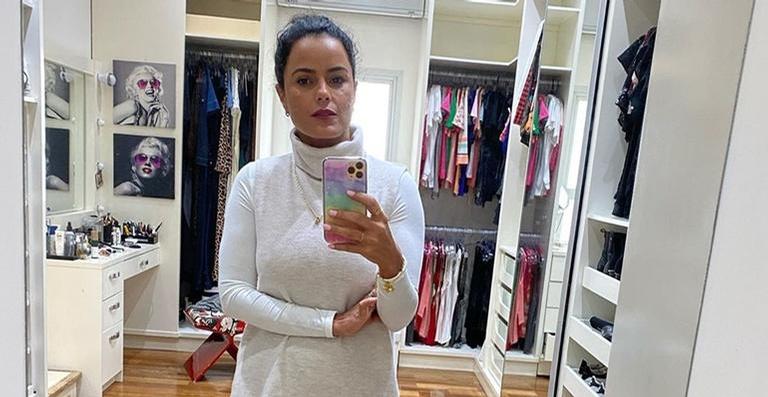 Luciele Di Camargo exibe boa forma em look de ginástica e recebe enxurrada de elogios
