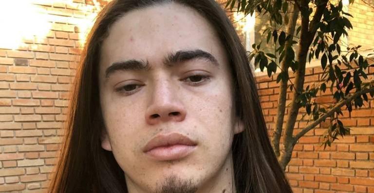Whindersson Nunes resgata publicação antiga onde manda recado para Vitão