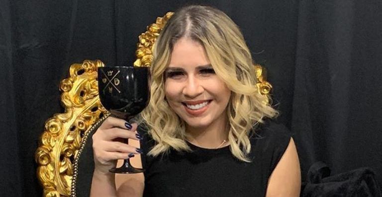Marília Mendonça relembra vídeo antes da fama se apresentando em posto de gasolina