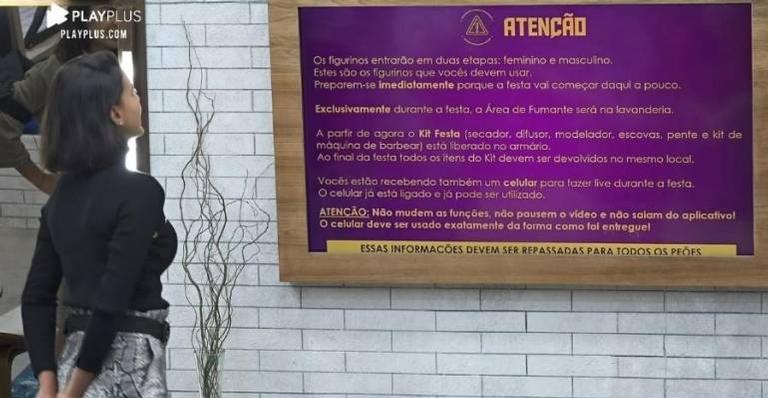 A Fazenda: Peões recebem celular e descobrem novidades sobre a festa