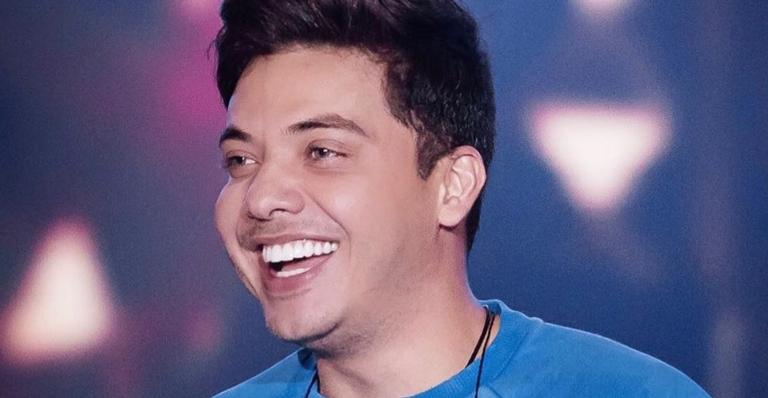 Wesley Safadão mostra teste e revela estar curado da Covid-19: ”Passei muito bem pela doença”