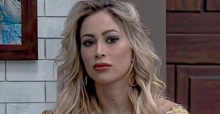 A Fazenda: Em conversa com Luiza Ambiel, Carol Narizinho teme roça com peoa