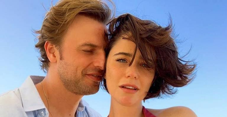 Cássio Reis celebra aniversário de Fernanda Vasconcellos com bela declaração: ”Te amo”